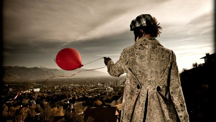 how to let go of the past