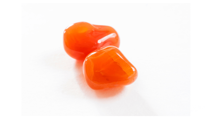 2 carnelian tumble stones