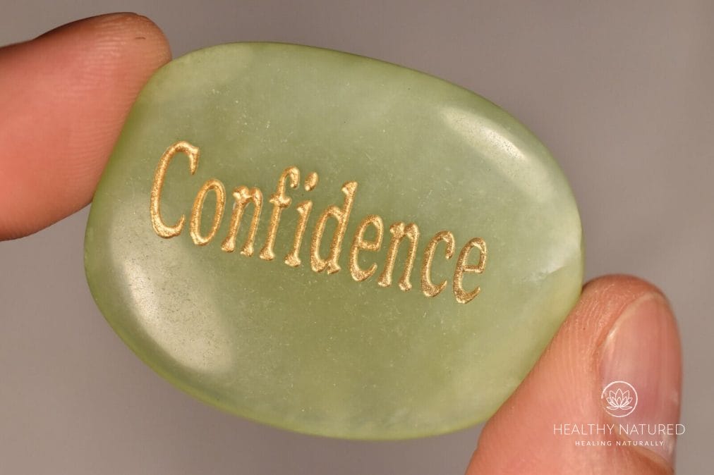 *CONFIDENCE* NEW JADE 4.7cm 23.4g Word Palm Worry Thumb Healing Crystal Bowenite